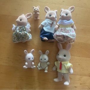 Calico Critters Sylvanian Families Kangaroo and Rabbit Bunny Family Toy